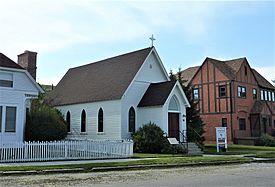 Calvary Episcopal Church (Red Lodge)1.JPG