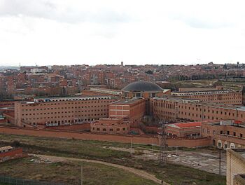 Archivo:Carcel de carabanchel