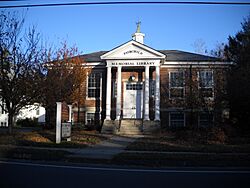 Fairchild Library Nichols Connecticut.JPG