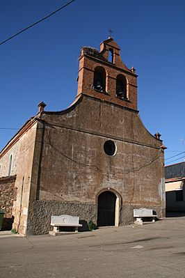 Iglesia de Sarracín de Aliste (Fachada).jpg