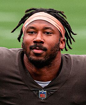 Myles Garrett (2021).jpg