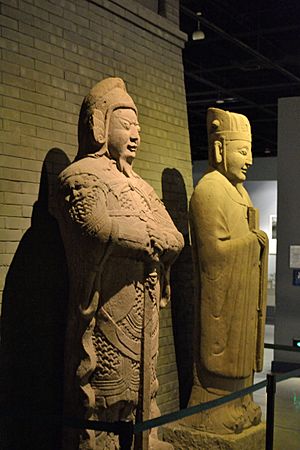Archivo:Official and Warrior statue displayed in Ningbo Museum