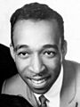 Ronnie White - The Miracles (cropped)