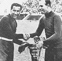 Archivo:1934 FIFA World Cup - Italy v Spain - Gianpiero Combi and Ricardo Zamora