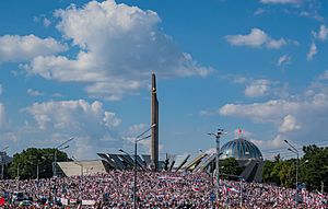 Archivo:2020 Belarusian protests — Minsk, 16 August p0038