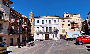 Archivo:Ablitas - Plaza Fueros 2