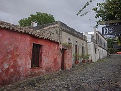 Calle de los Suspiros.jpg