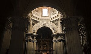 Archivo:Capilla del rey Casto de la Catedral de San Salvador de Oviedo