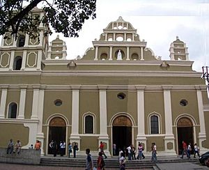 Archivo:Catedral de Nuestra Señora de Regla