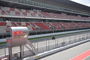 Archivo:Circuit de Barcelona (Ank kumar) 03