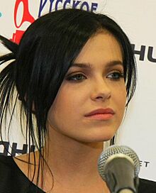 Elena Temnikova (cropped).jpg