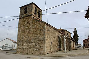 Archivo:Iglesia de Martinamor