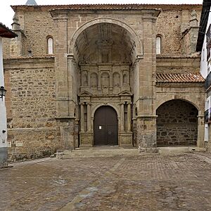 Archivo:Iglesia de San Simón y San Judas. Alcalá de la Selva. Portada