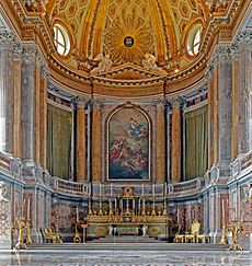 Archivo:Interior of the Palace of Caserta - Palatine Chapel