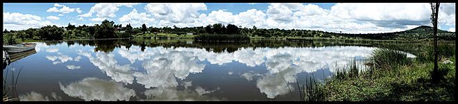 Archivo:Laguna de Apizaquito