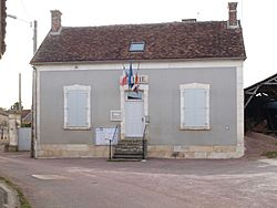 Lain.Yonne-mairie-15.JPG