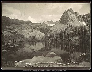 Archivo:Lake Blanche, Big Cottonwood Canon, Utah. C.R. Savage, Photo