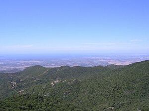 Archivo:Monte arci golfo oristano