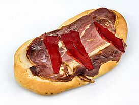 Regañao de jamón (Panadería Mor, Teruel).jpg