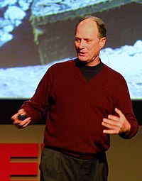 Archivo:Robert Ballard at TED 2008