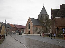 Rozebeke - kerk (Zwalm).jpg