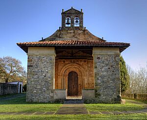 Archivo:Santa María de Narzana (31038531393)