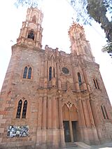 Archivo:Santuario Diocesano de Ntra. Señora de Guadalupe (Guadalupito), Zacatecas, Zac. 02