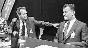 Archivo:Slobodan Milošević i Ivan Stambolić, 1986