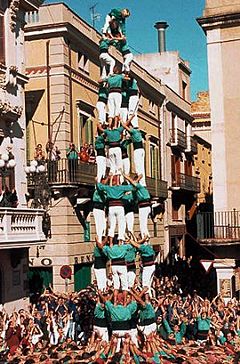 Archivo:1er 4 de 9 net Castellers de Vilafranca