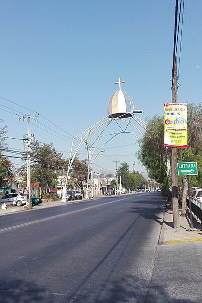Arco Papal Avenida San Pablo