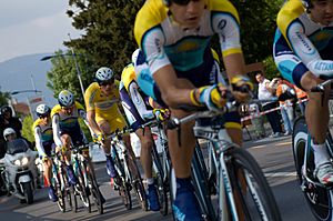 Archivo:Astana - Tour de Romandie 2009-2