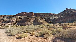 Archivo:Bardas de Plottier - Provincia del Neuquén, Argentina
