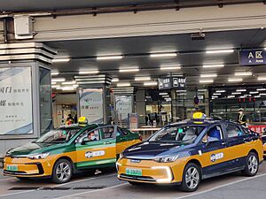 Archivo:Beijing EU5 Taxis IMG001