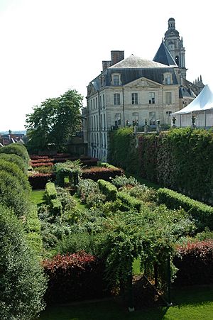 Archivo:Blois Hotel de ville 02