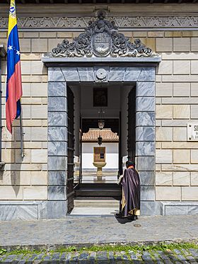Casa Natal del Libertador Simón Bolívar -.jpg