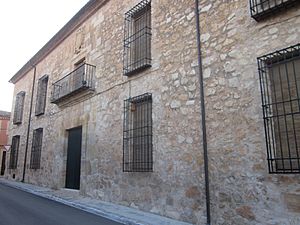 Archivo:Casa del Obispo Don Juan de Cuenca