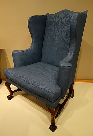 Archivo:Easy chair, probably Boston, Massachusetts, 1760-1780, mahogany, soft maple, reproduction wool upholstery - Winterthur Museum - DSC01384