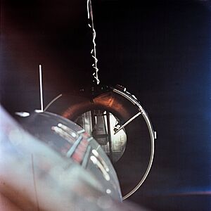Archivo:Gemini 8 docking
