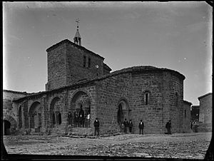 Archivo:Iglesia Parroquial de Gazólaz