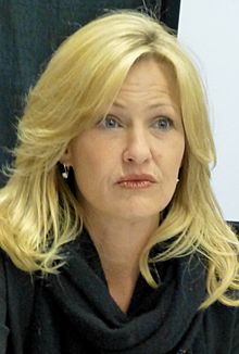 Joey Lauren Adams February 2015.jpg
