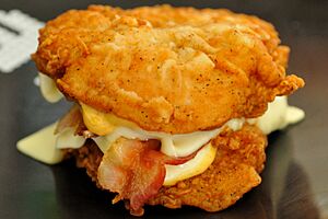Archivo:KFC Double Down "Sandwich"