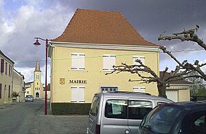 Archivo:Mairie de Mesplède