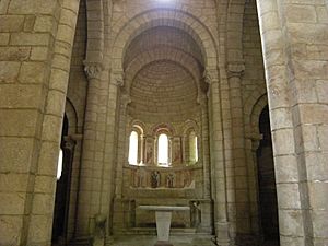 Archivo:Monasterio de Santa Cristina de Ribas de Sil (5926792878)