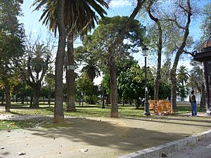 Archivo:ParqueElRetiro-Jerez-P1090076