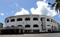 Archivo:Quezon Convention Center, Lucena City