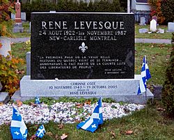 Archivo:René Lévesque RIP