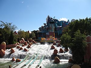 Archivo:Ripsaw Falls at Islands of Adventure