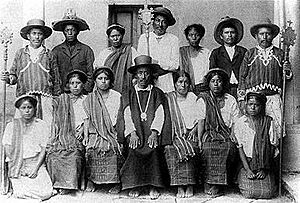Archivo:Santiagoatitlan1900