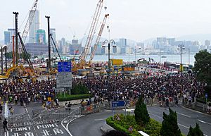 Archivo:Umbrella Revolution Wan Chai Day view 20141001