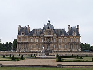Archivo:Chateau-de-maison-lafitte